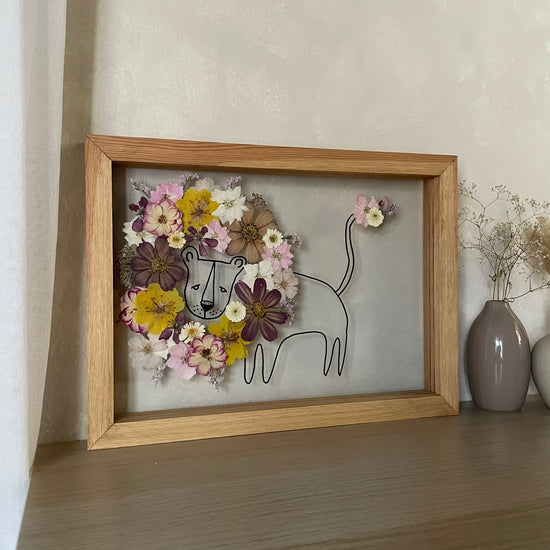 Flower-shaped spoon